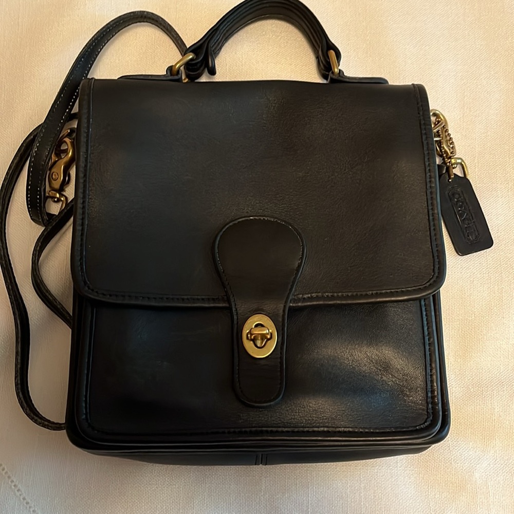 Vintage Coach Dark Navy Station Bag #5130  Authenticated! With hang tag. - Picture 9 of 12